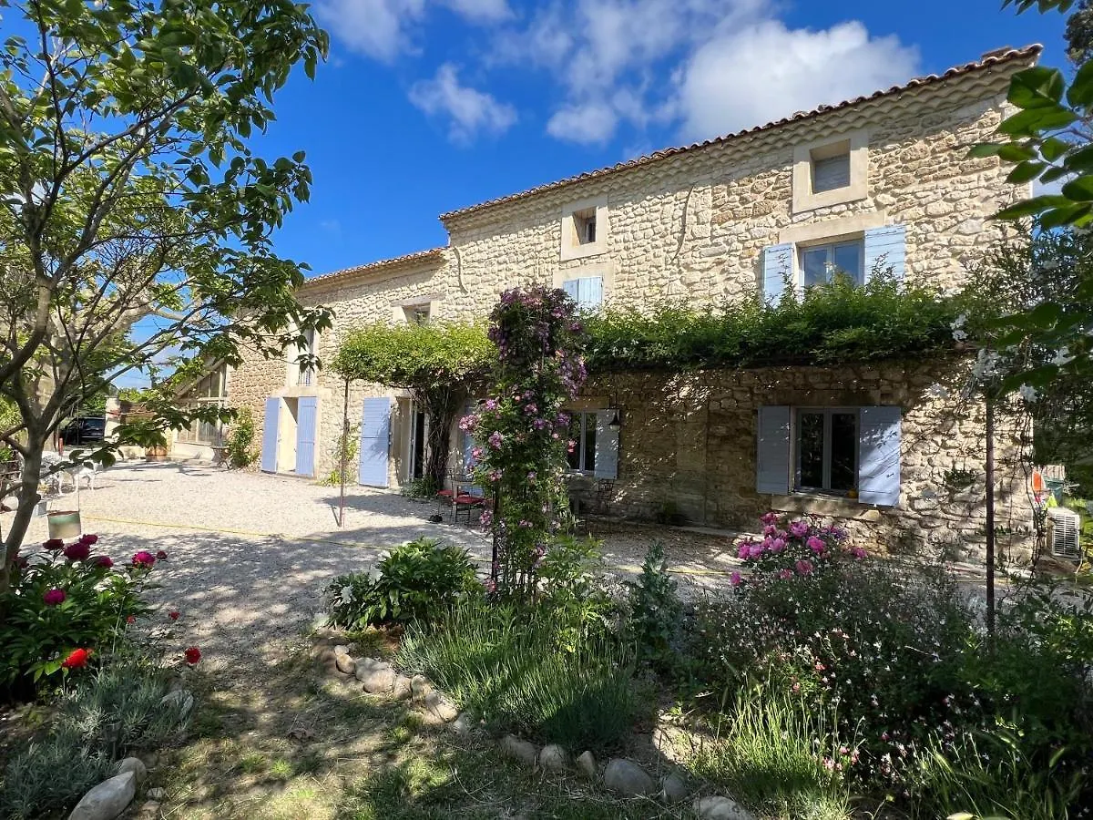 Mas De L'Estiou Apartment Monteux Homestay